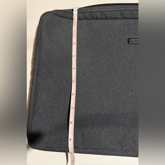 Tumi Black Laptop Sleeve with Subtle Logo - Picture 6 of 7